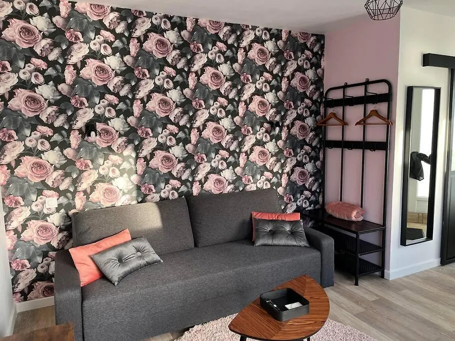 Appartement Le Petit Tournebride à Paimpol 0*,  France